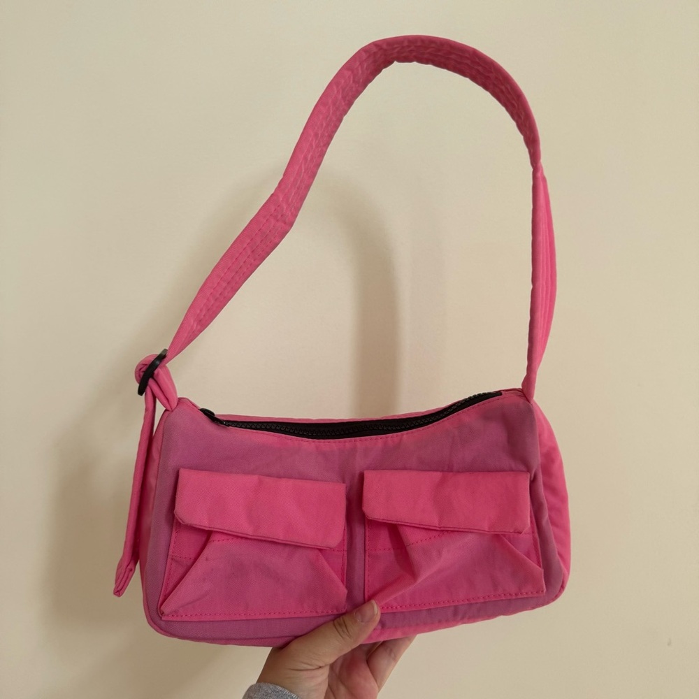 Baggu Cargo Shoulder Bag in Azalea Pink